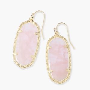 Kendra Scott Elle gold drop earrings in Rose Quartz